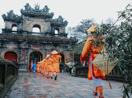 Vé máy bay tết đi Huế