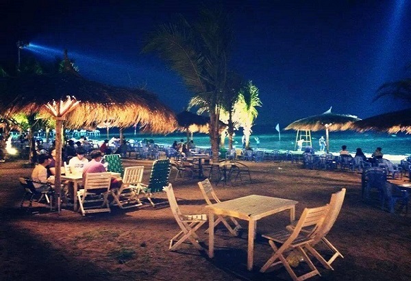 Săn vé máy bay giá rẻ tháng 10