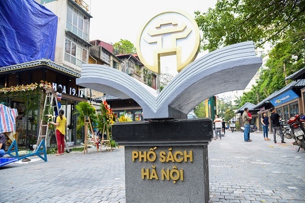 Lịch bay Huế Hà Nội