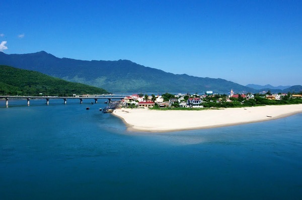 Lịch bay Sài Gòn đi Huế
