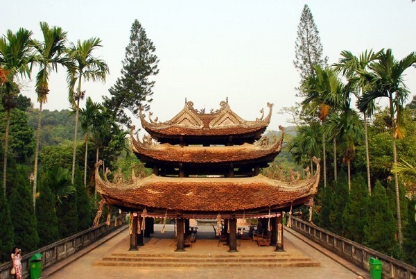 Vé máy bay đi Hà Nội bao nhiêu tiền?